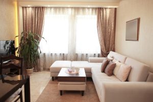 cortina com cores adequadas ao ambiente